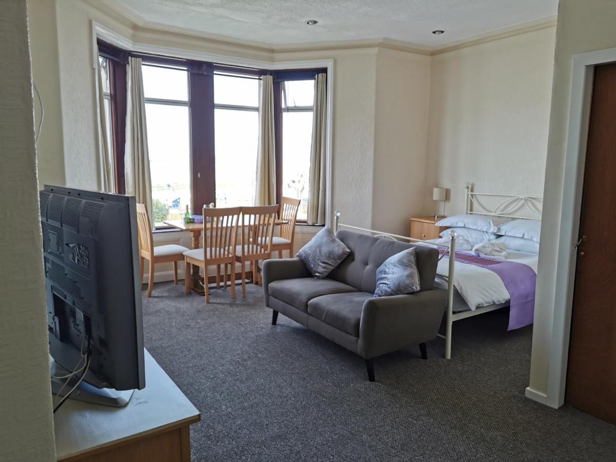 Westleigh Bed & Breakfast Morecambe Bagian luar foto